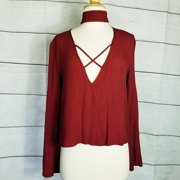 OLIVACEOUS Womens Burgundy Long Sleeve Blouse NWT - Picture 4 of 7